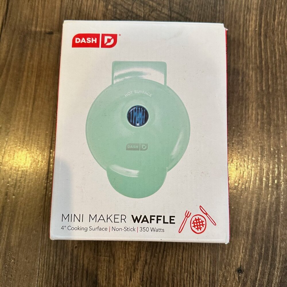 NIB NEW Dash Mini Waffle Maker 4" Aqua
